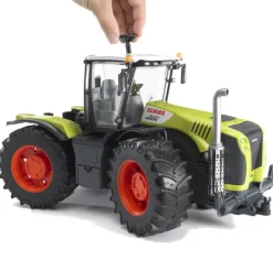Claas Xerion 5000 Tractor