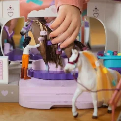 Horse Beauty Salon