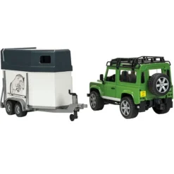 Land Rover Defender & Horse Box