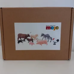 Mojo 10-piece Farm Animal Starter Set