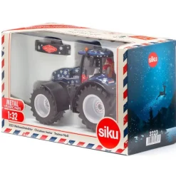 New Holland Christmas Tractor