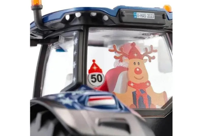 New Holland Christmas Tractor