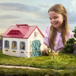 Schleich Open Stable