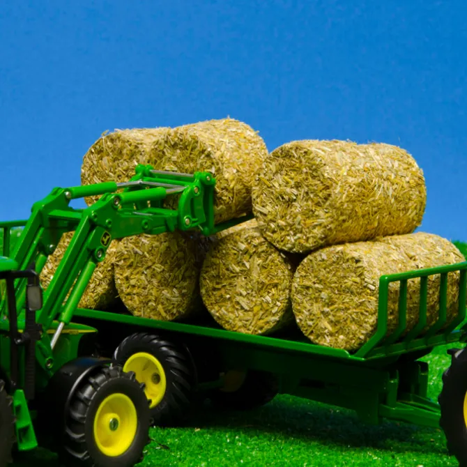 Set of 4 Round Straw Bales