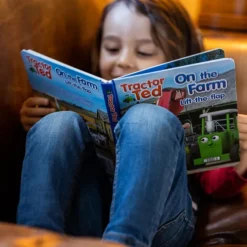 Tractor Ted On The Farm Lift The Flap Book